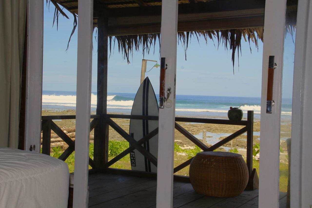 Baturundung Surf Resort Naibos Luaran gambar